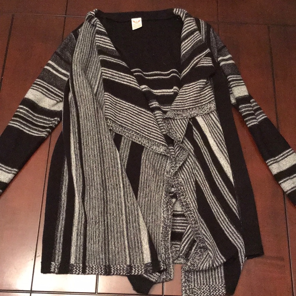 Clothes - Picture 8 of 8